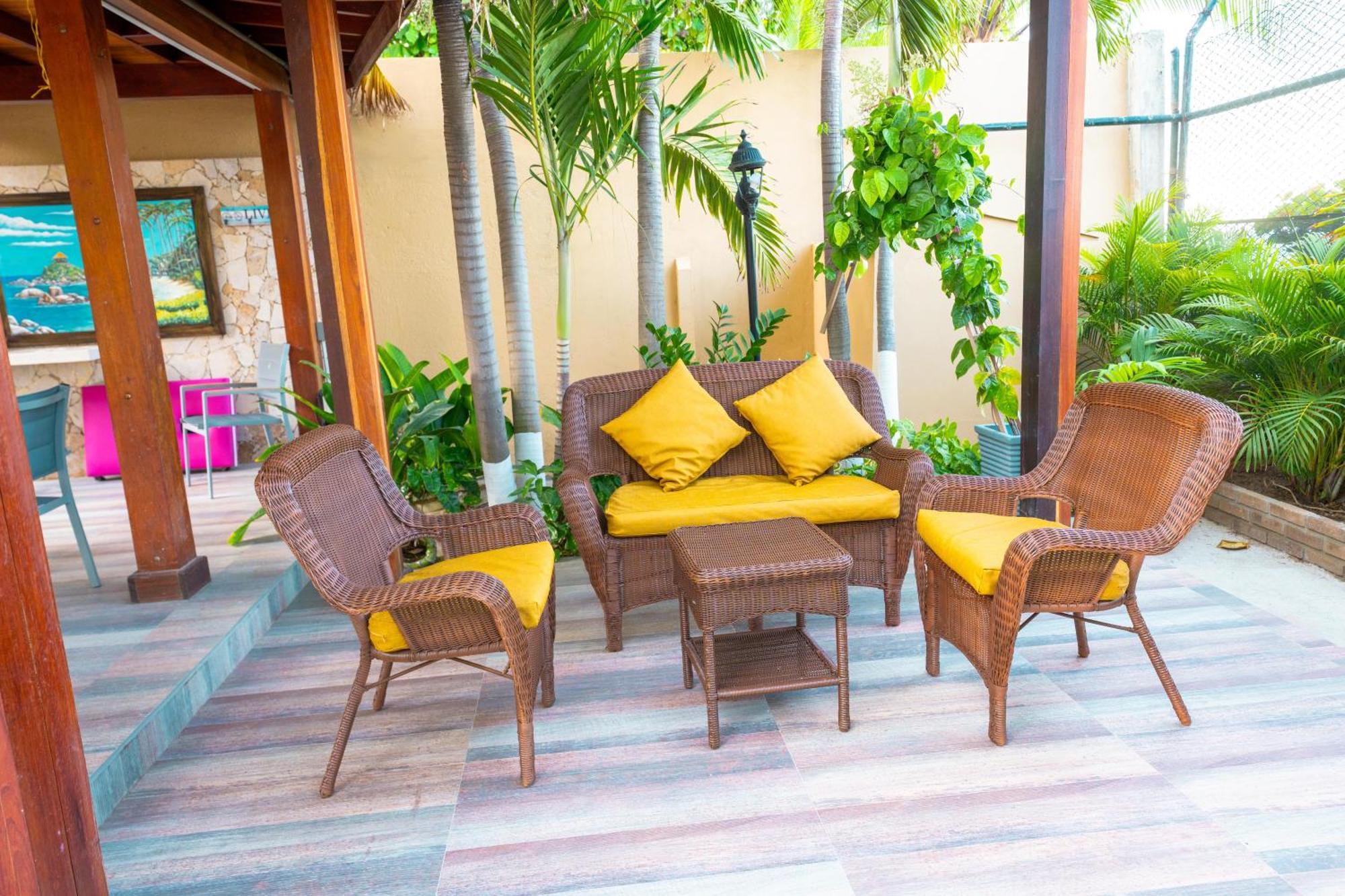 Casa Verano - Adults Only